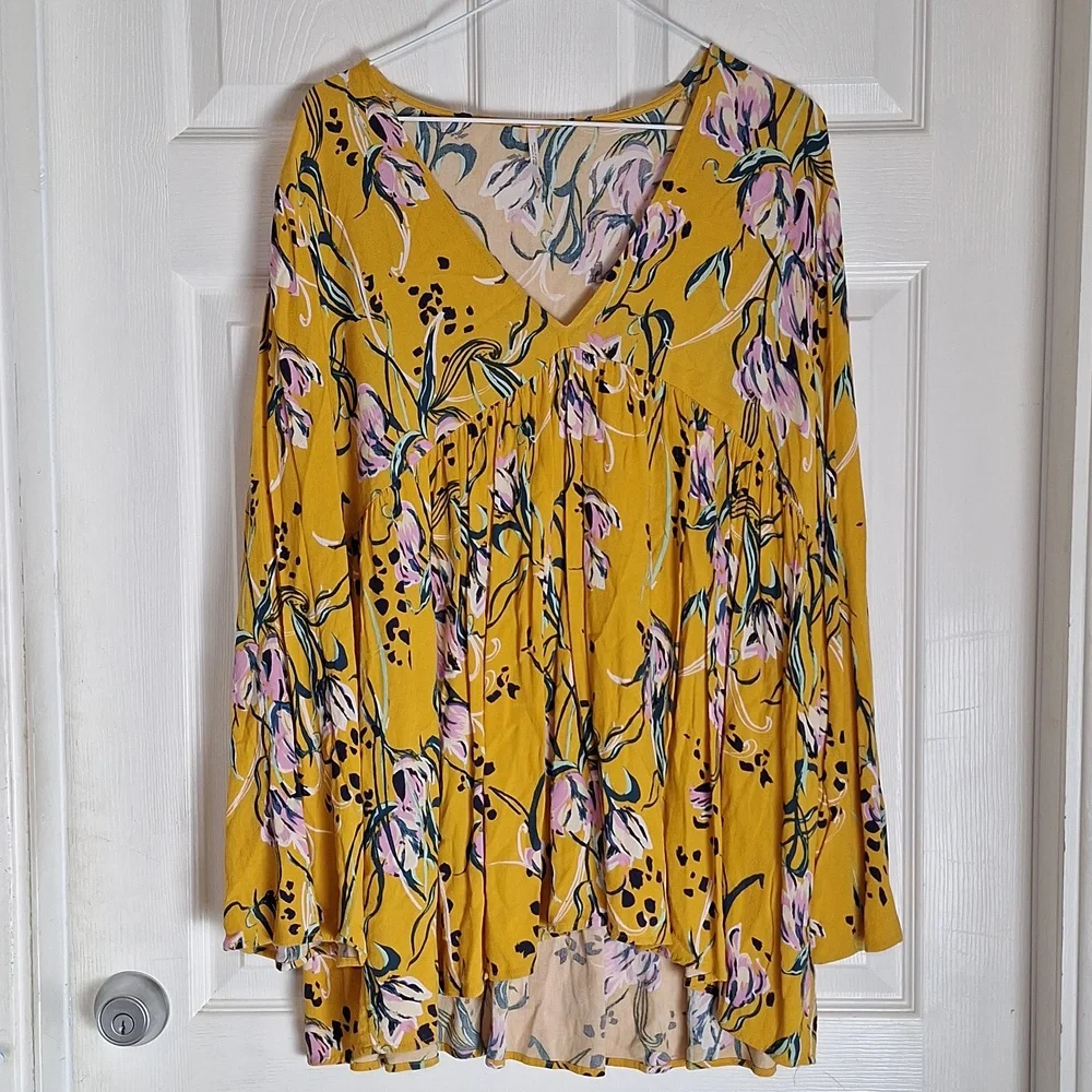 Free People Bella Floral Print Tunic Top Womens M Yellow Long Sleeve Flowy Boho